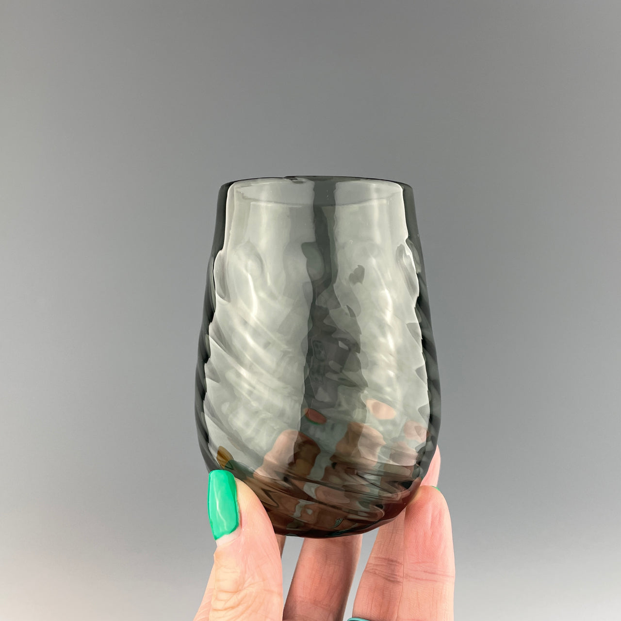 charcoal stemless wineglass