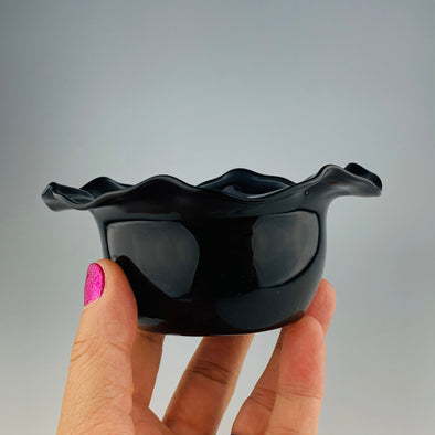 wavy bowl black glass