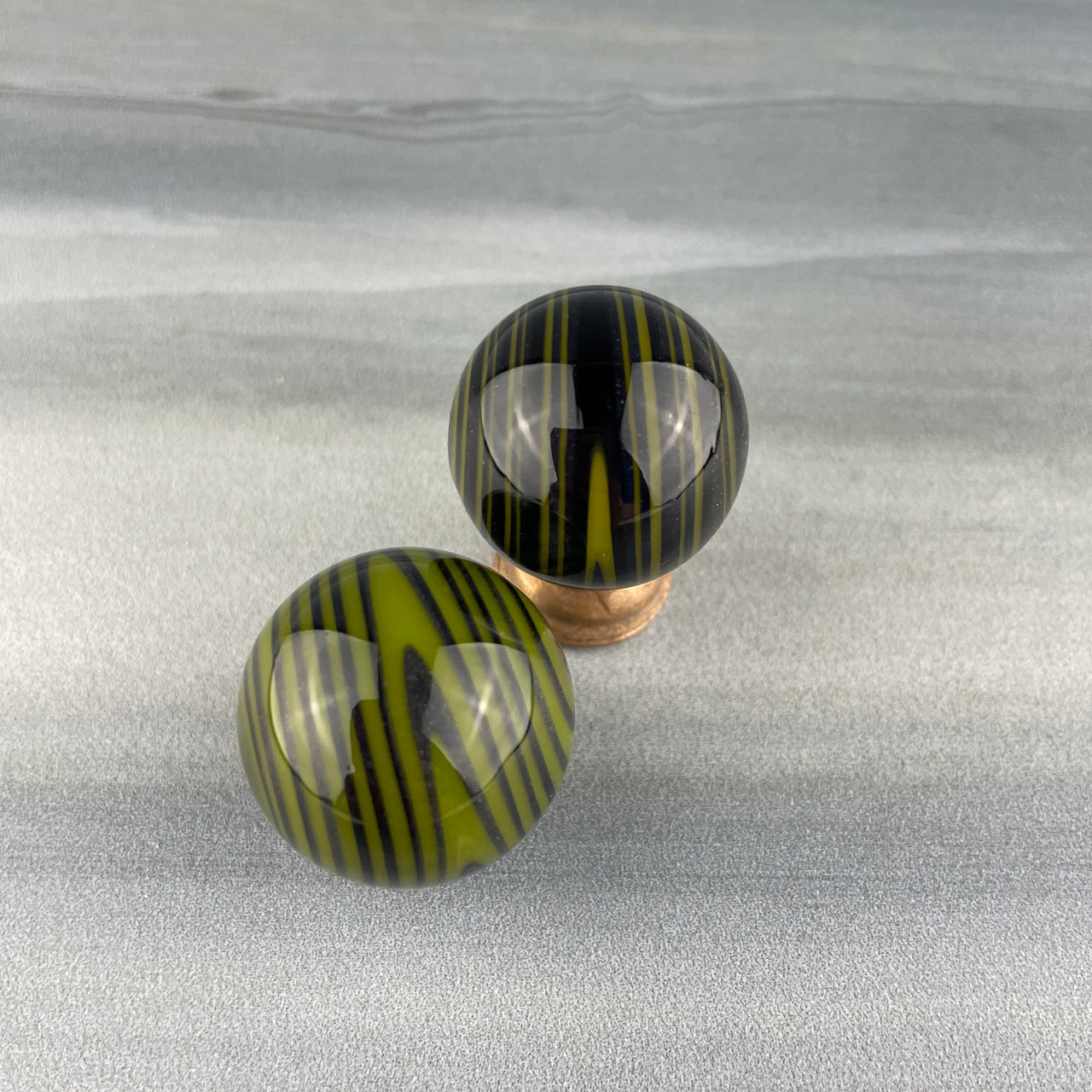 hider marble set of 2