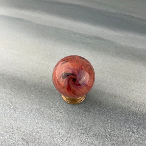 red marble hider