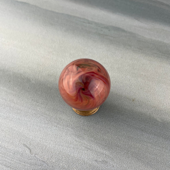 red marble hider